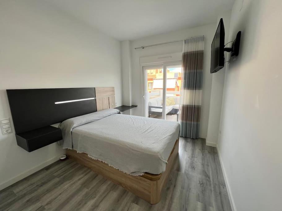 Pushe Penthouse Playa Granada & Golf 5 *