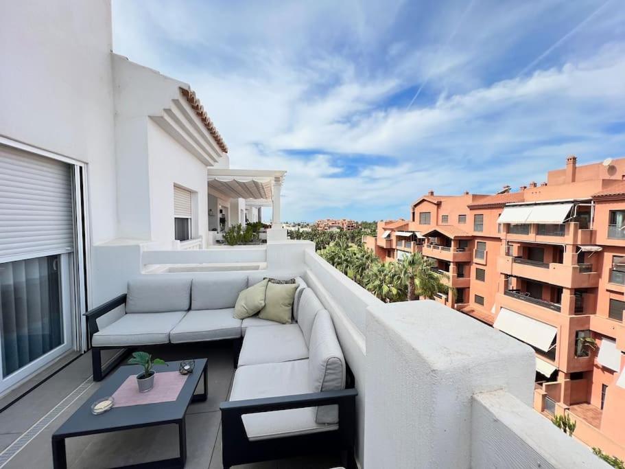 Pushe Penthouse Playa Granada & Golf 5 * Motril